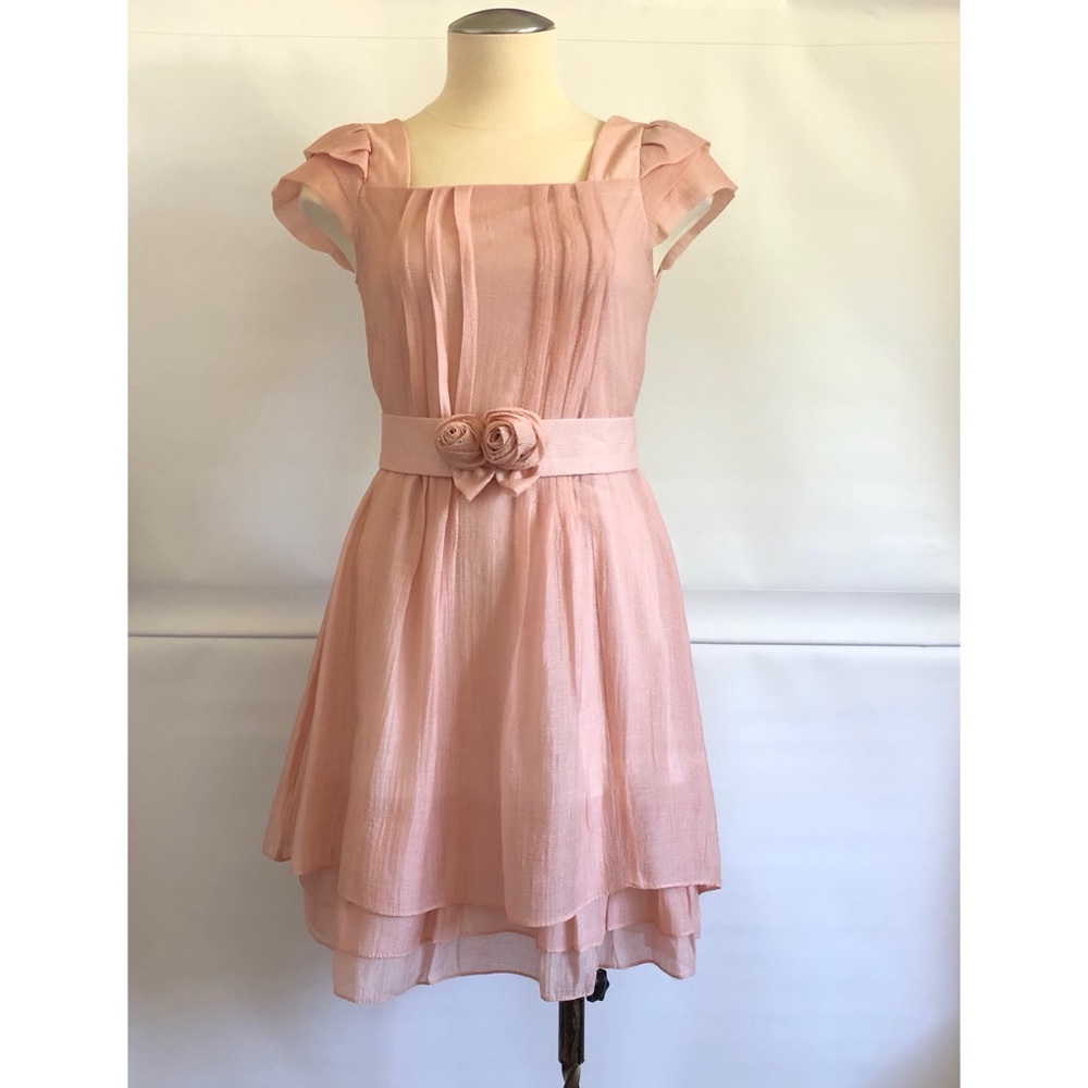 Peach colour light weight chiffon Dress Size: XS